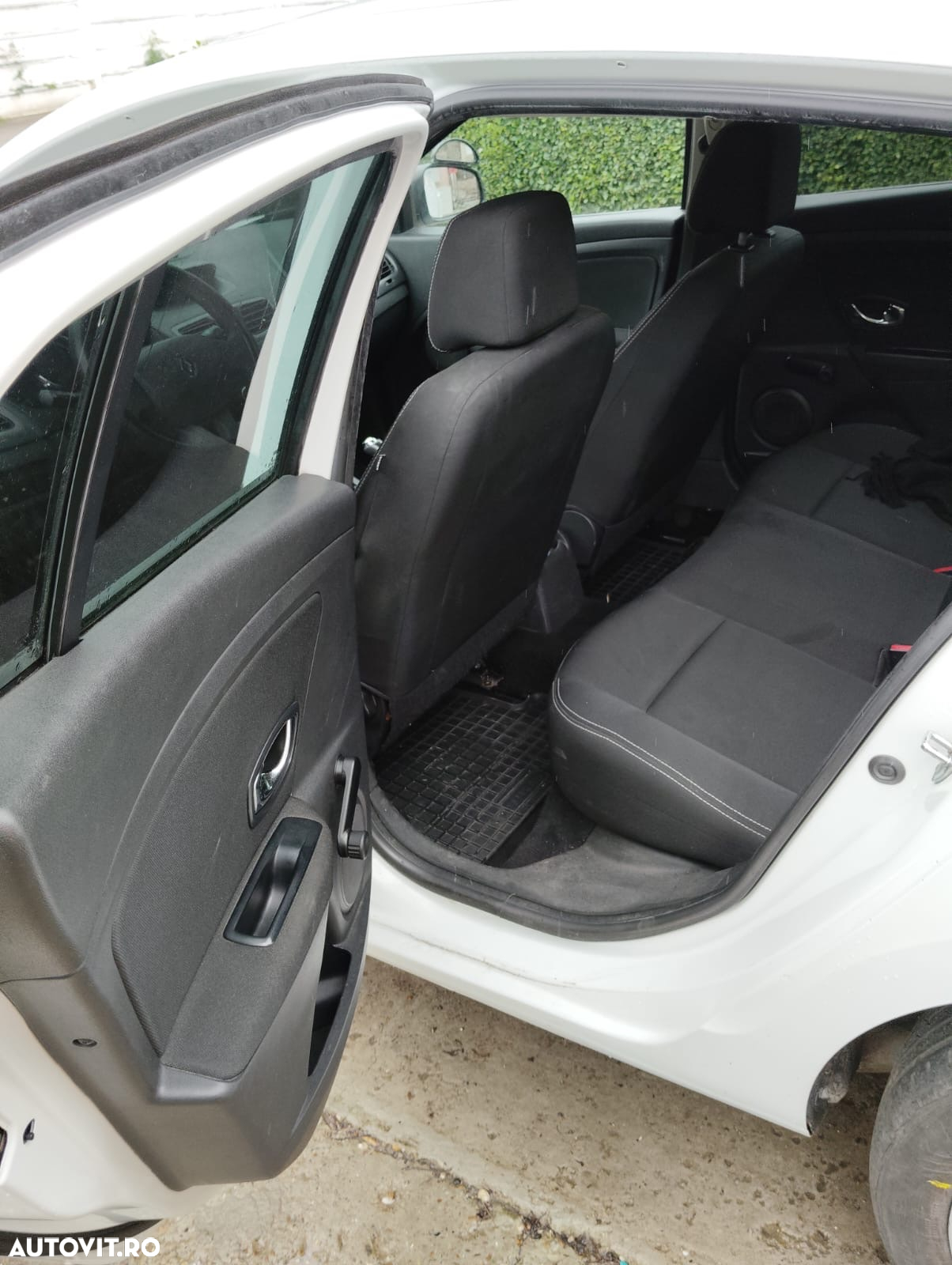 Renault Megane Blue dCi Life - 6