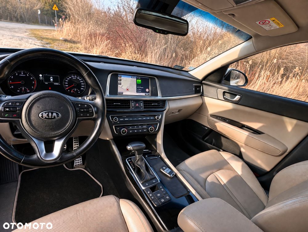 Kia Optima - 6