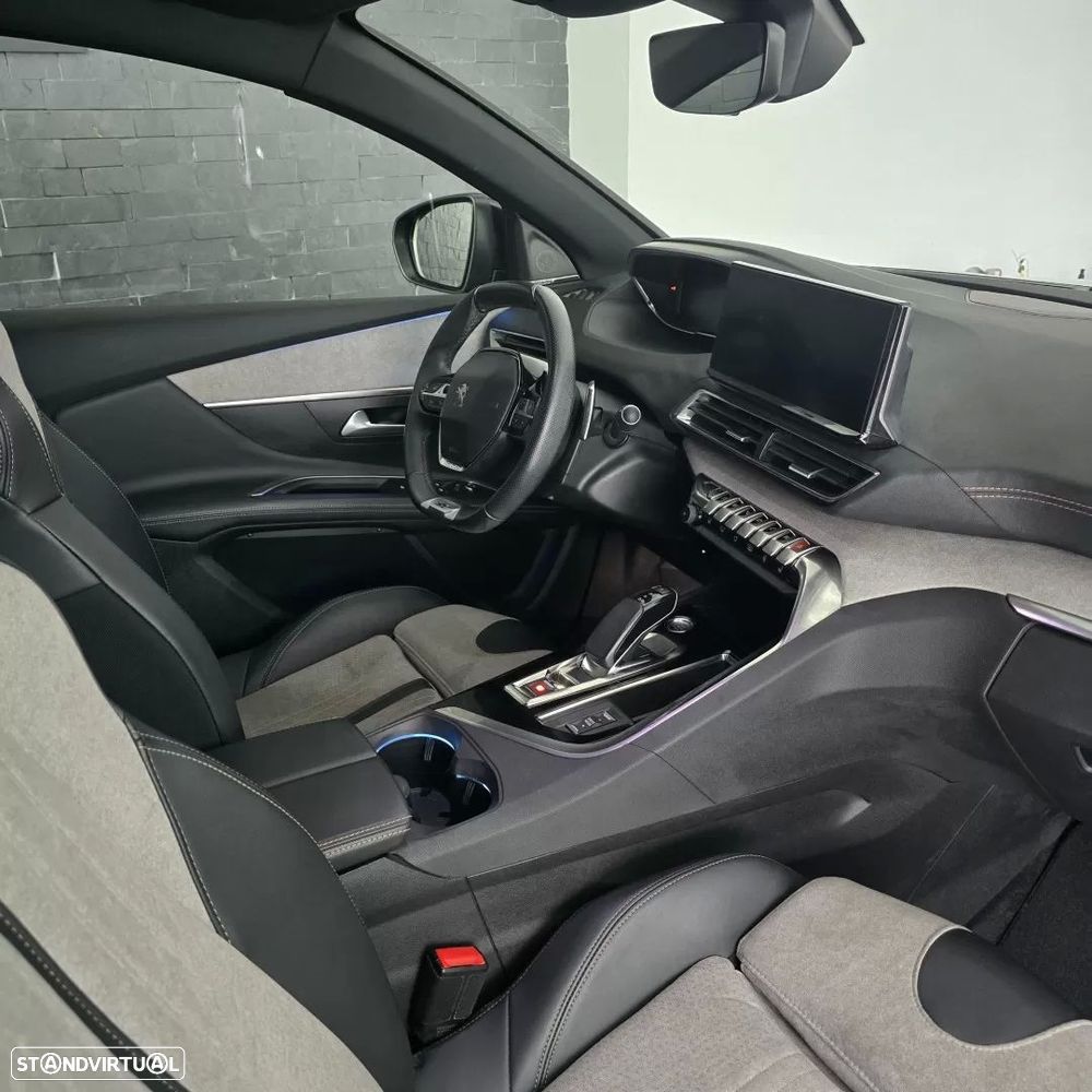 Peugeot 3008 1.6 Hybrid GT e-EAT8 - 8