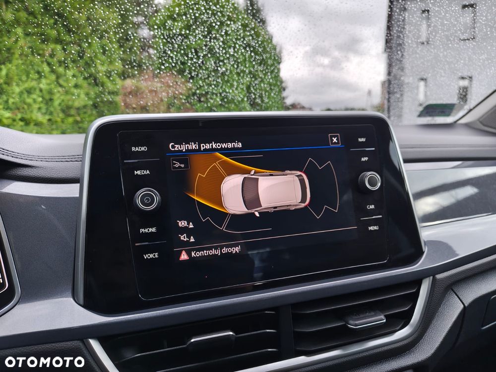 Volkswagen T-Roc 1.5 TSI Style - 17