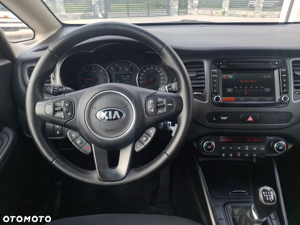 Kia Carens 1.7 CRDi M 7os - 10