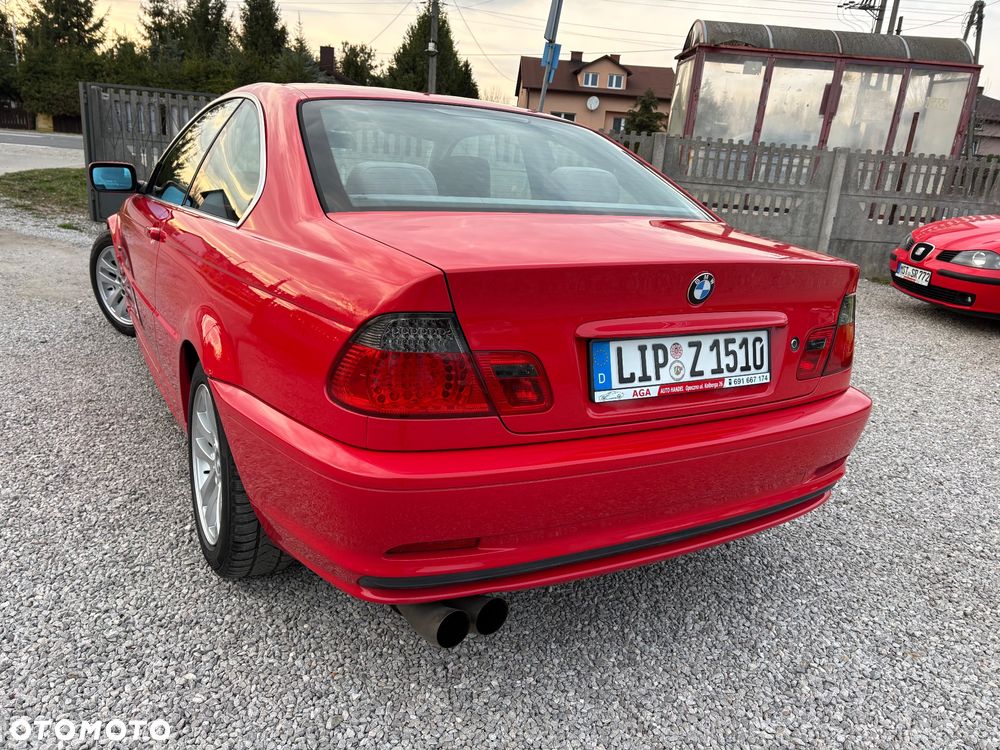 BMW Seria 3 323i - 15