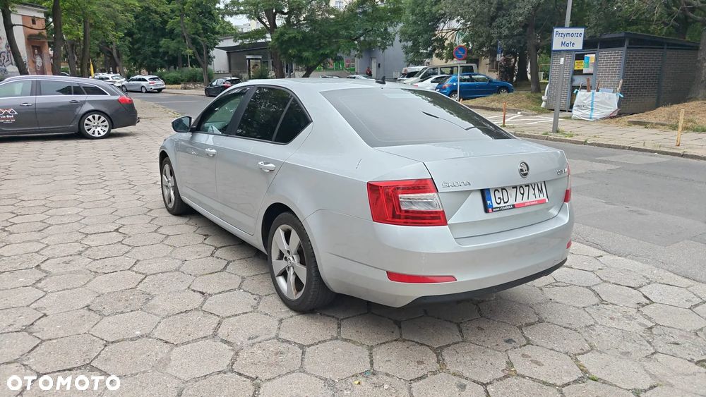 Skoda Octavia 2.0 TDI Edition - 5