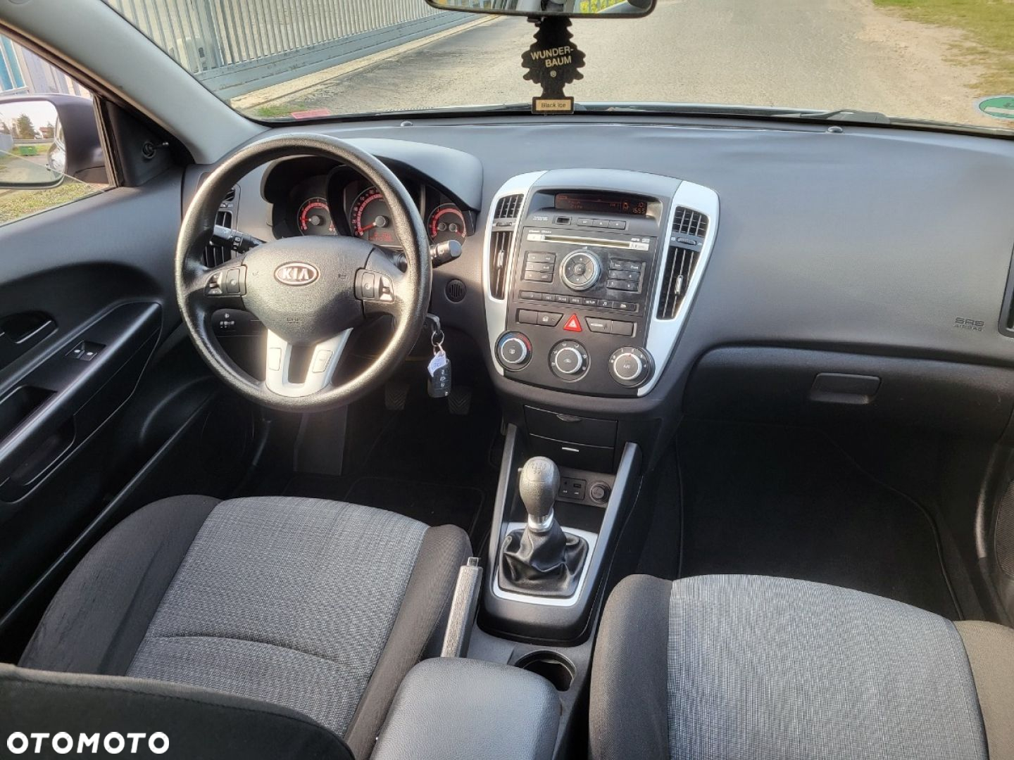 Kia Ceed - 7