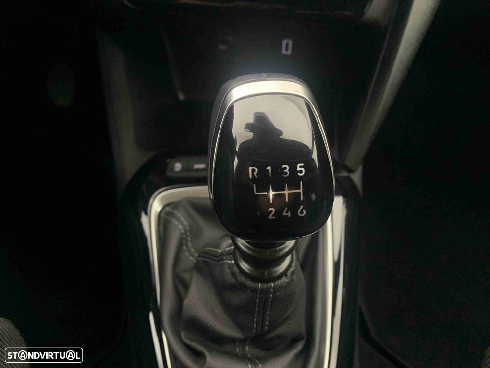 Opel Corsa 1.2 T GS - 10