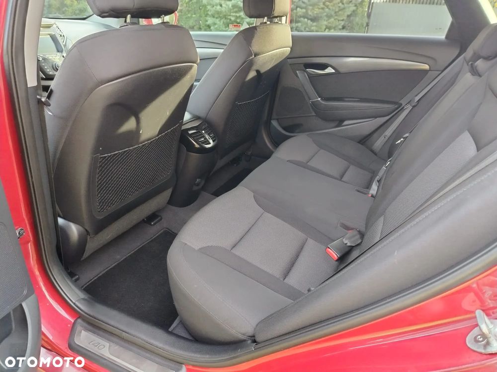 Hyundai i40 Kombi 1.7 CRDi Style - 10