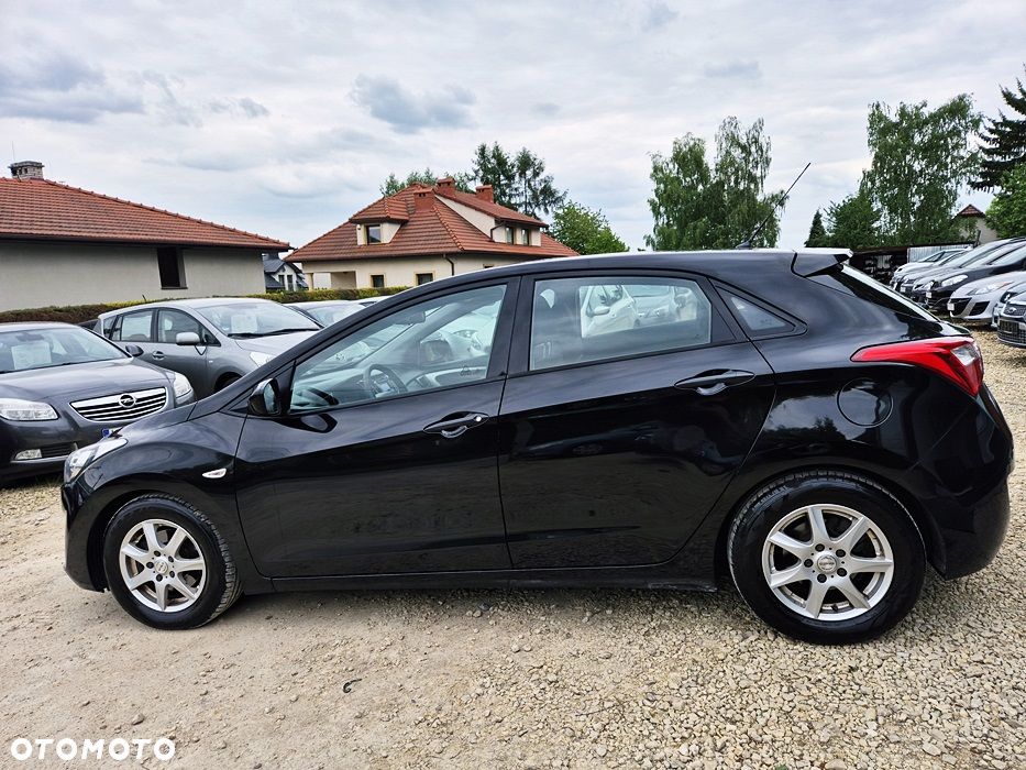 Hyundai i30 1.4 Advantage - 23