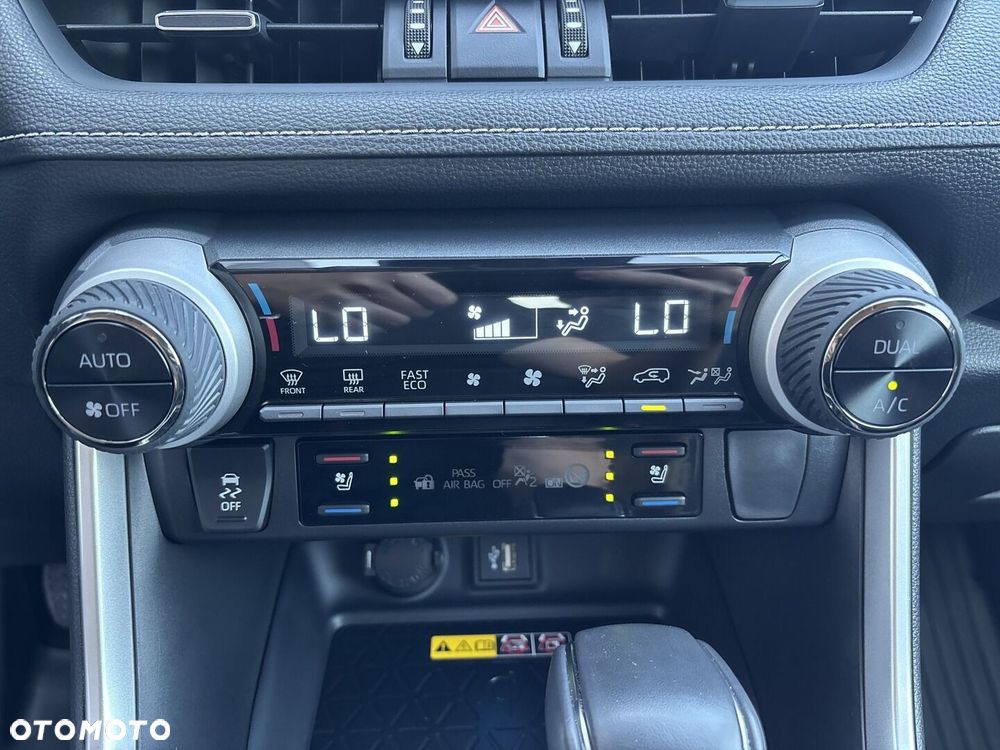 Toyota RAV4 2.5 Hybrid Executive 4x2 - 15