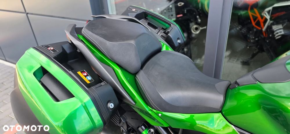 Kawasaki Ninja H2 SX - 23