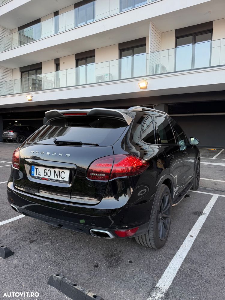 Porsche Cayenne - 29