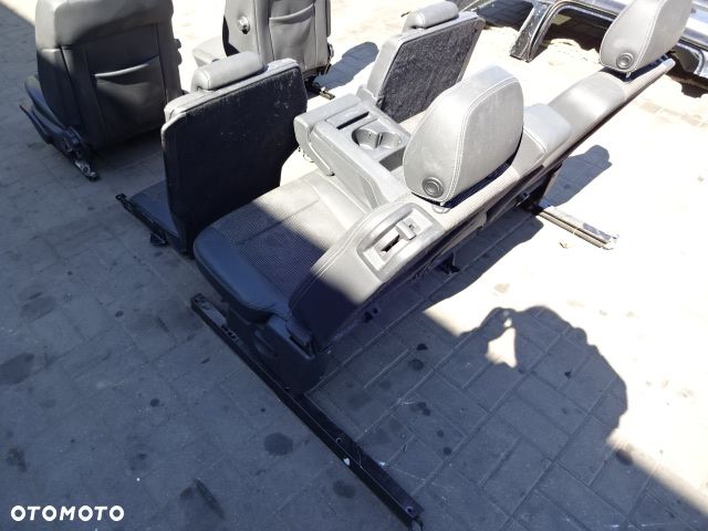 Komplet foteli Opel Zafira B 7-osób - 7