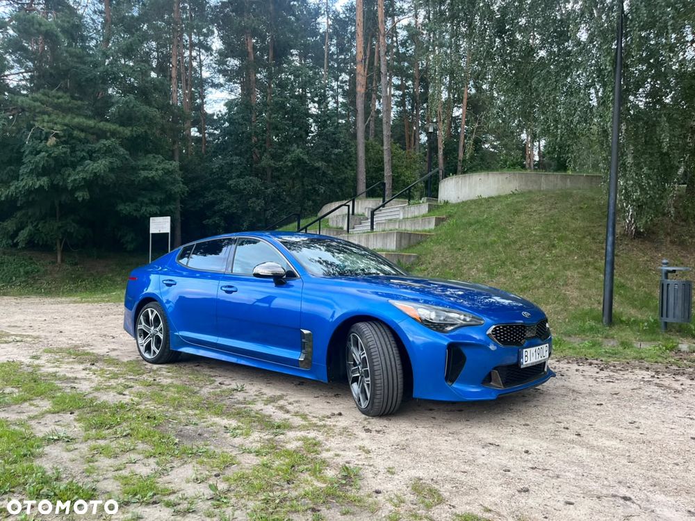 Kia Stinger - 3