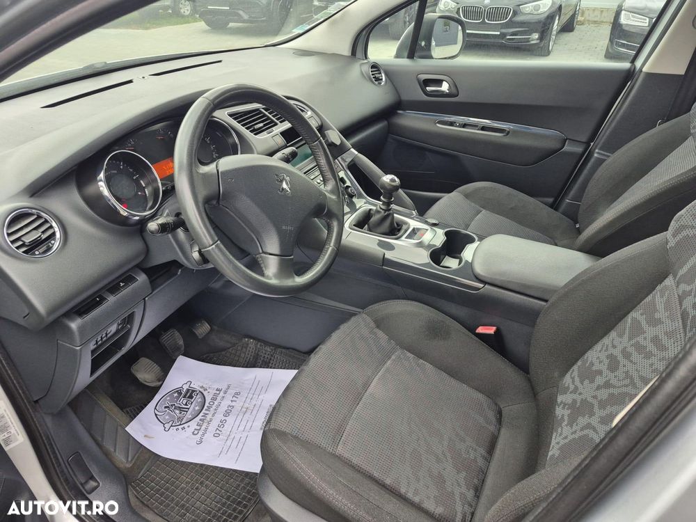 Peugeot 3008 - 8