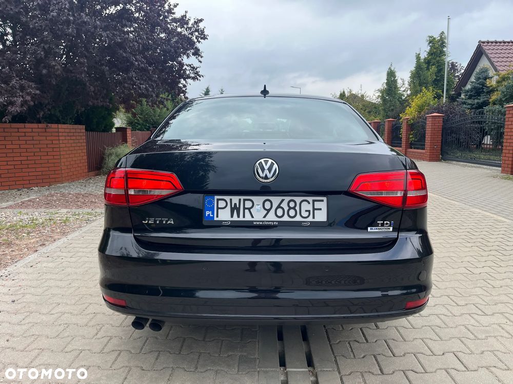 Volkswagen Jetta 2.0 TDI DPF BMT Comfortline - 11
