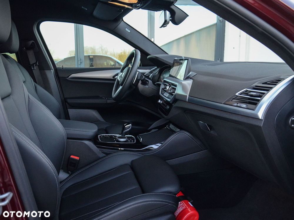 BMW X4 - 32