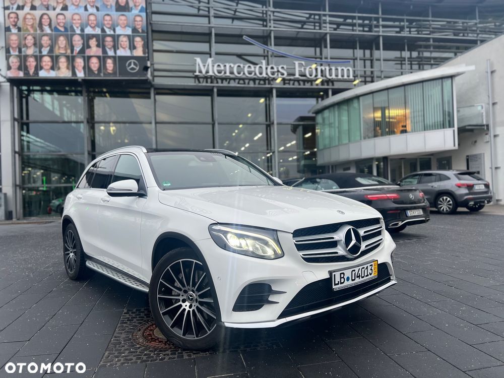 Mercedes-Benz GLC 250 4Matic 9G-TRONIC AMG Line - 27