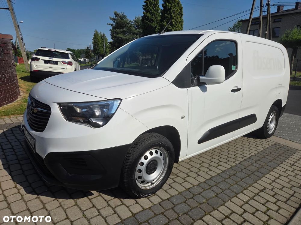 Opel COMBO - 1