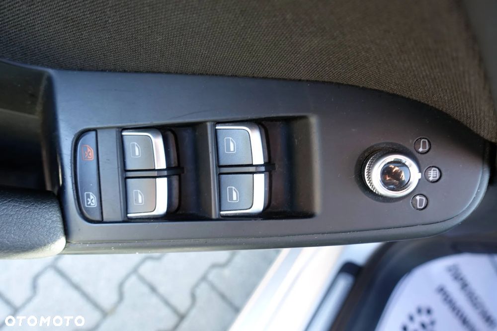 Audi A4 Avant - 27