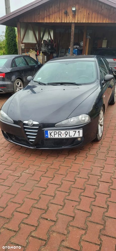 Alfa Romeo 147 1.6 Twin Spark Black Line - 3