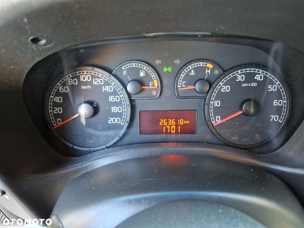 Fiat Doblo 1.9 JTD Family - 8