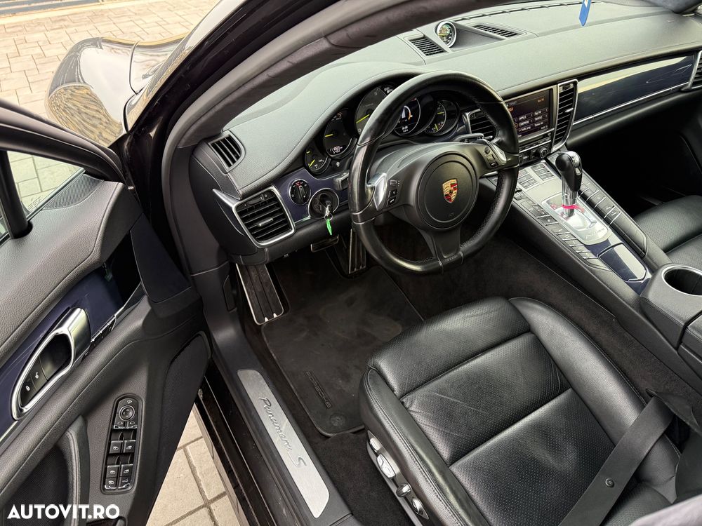 Porsche Panamera S Hybrid PDK - 10