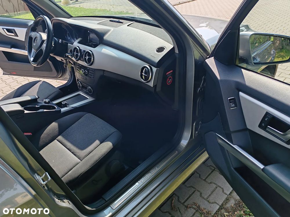 Mercedes-Benz GLK 200 CDI DPF BlueEFFICIENCY 7G-TRONIC - 11