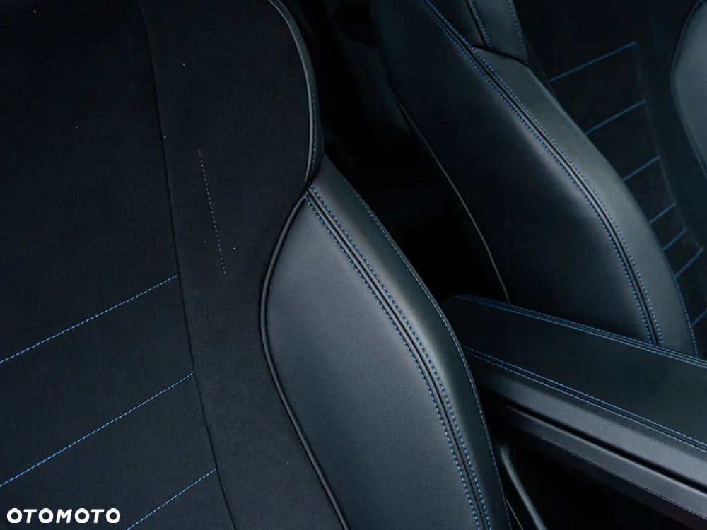 BMW X1 sDrive20i - 13