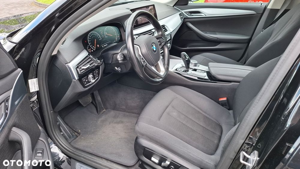 BMW Seria 5 540i GPF xDrive - 5