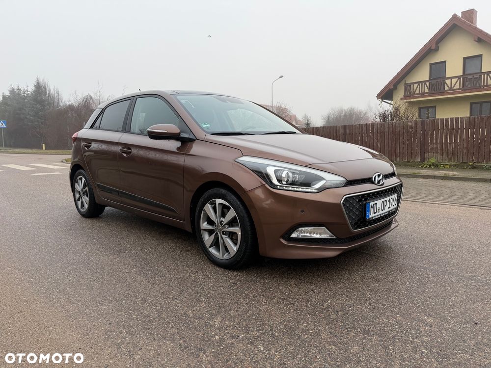 Hyundai i20 1.1 CRDi Intro Edition - 12