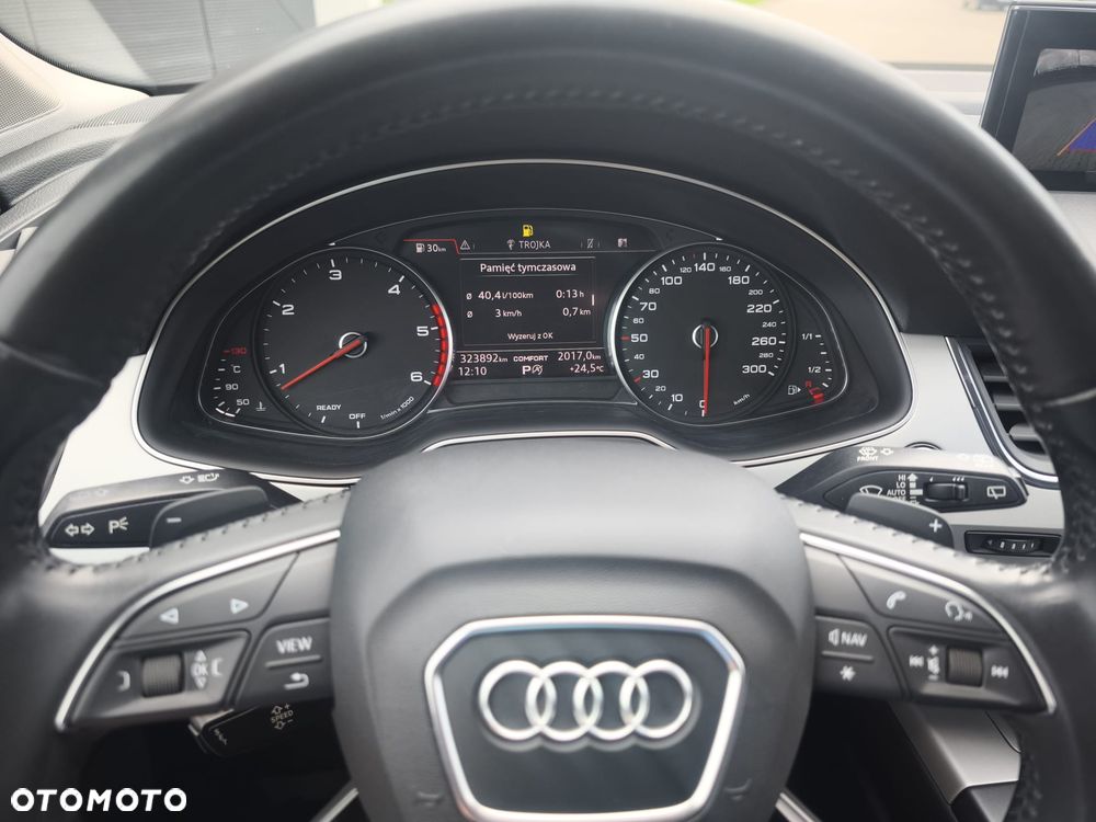 Audi Q7 - 17
