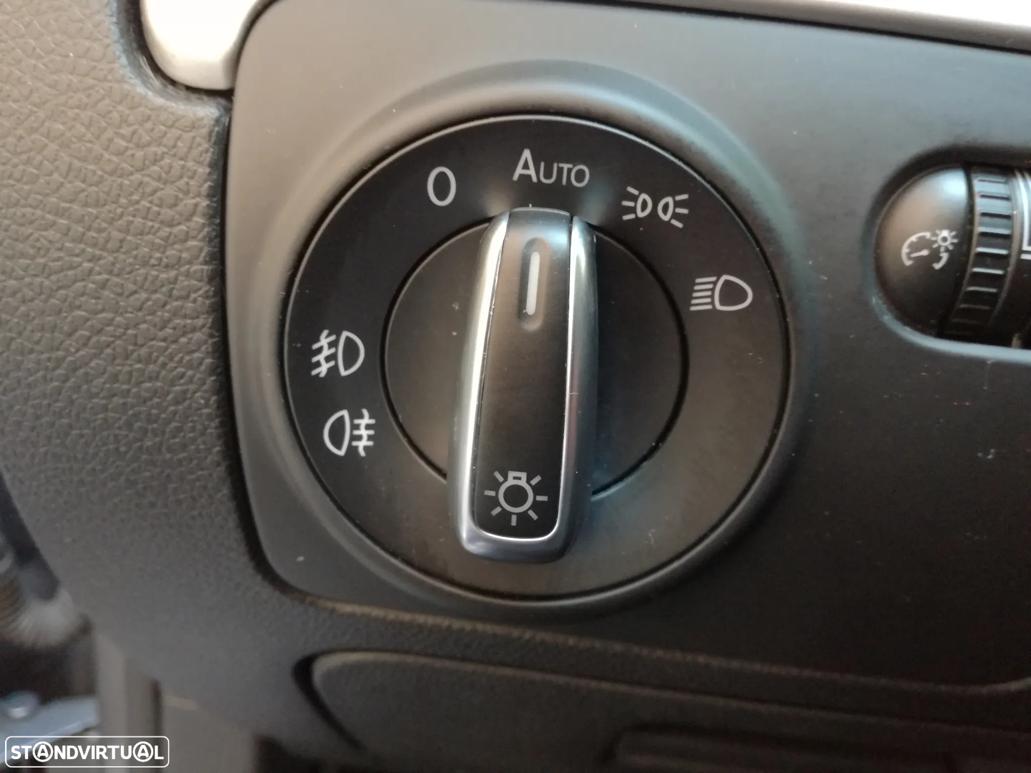 VW Golf 2.0 TDi Highline - 17