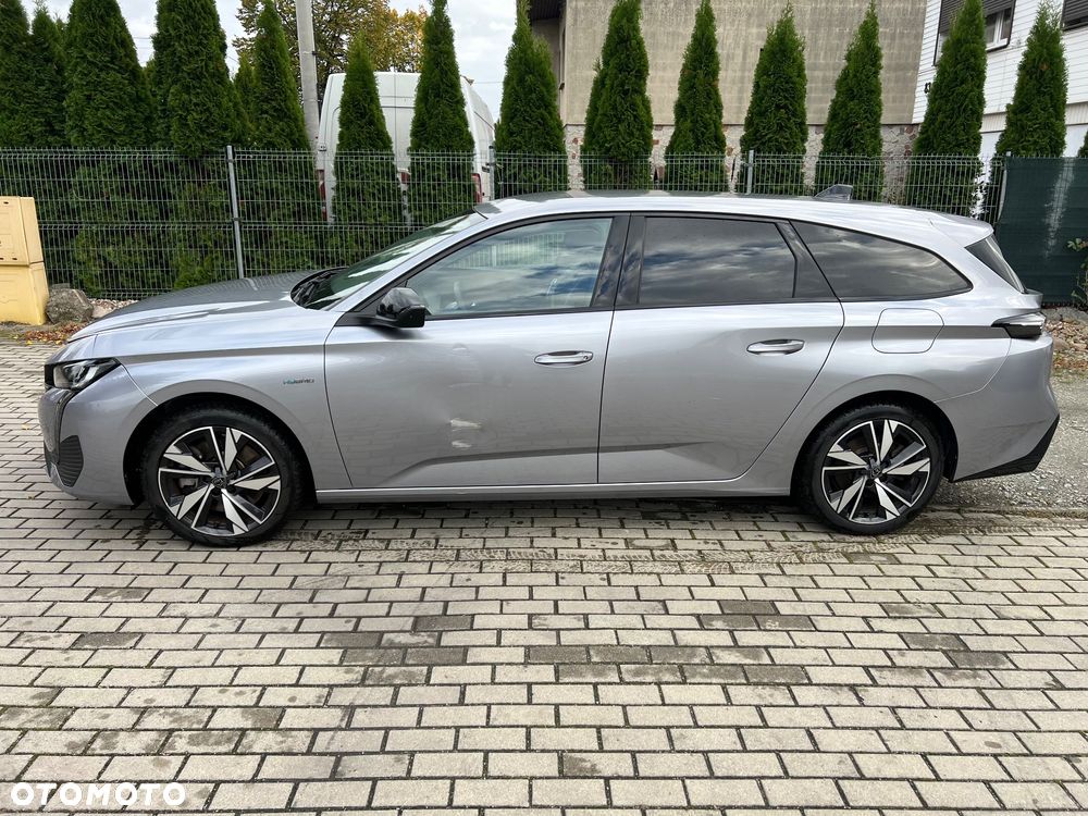 Peugeot 308 SW Hybrid 180 e-EAT8 Allure - 2