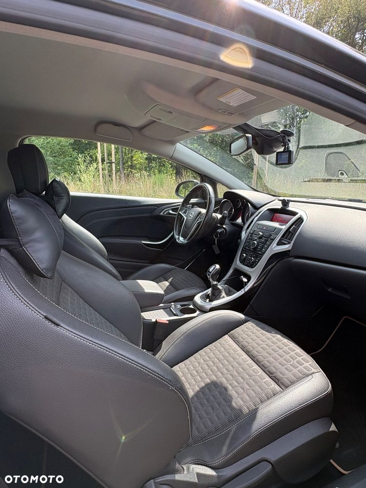 Opel Astra 1.6 T Sport - 8