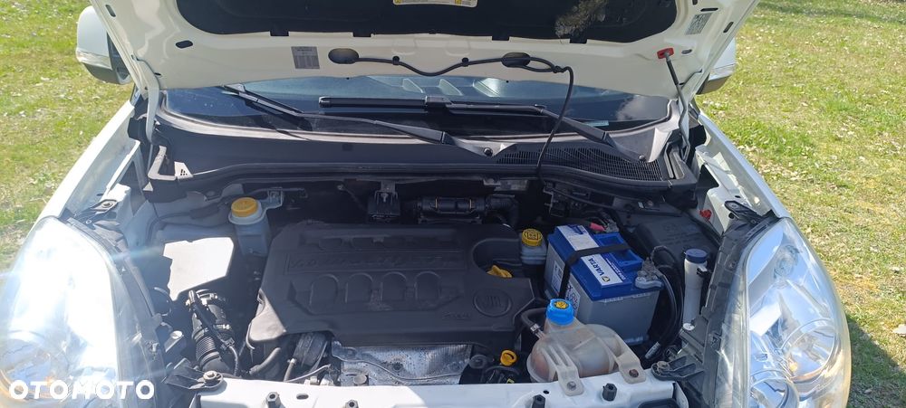 Fiat Doblo Maxi - 10