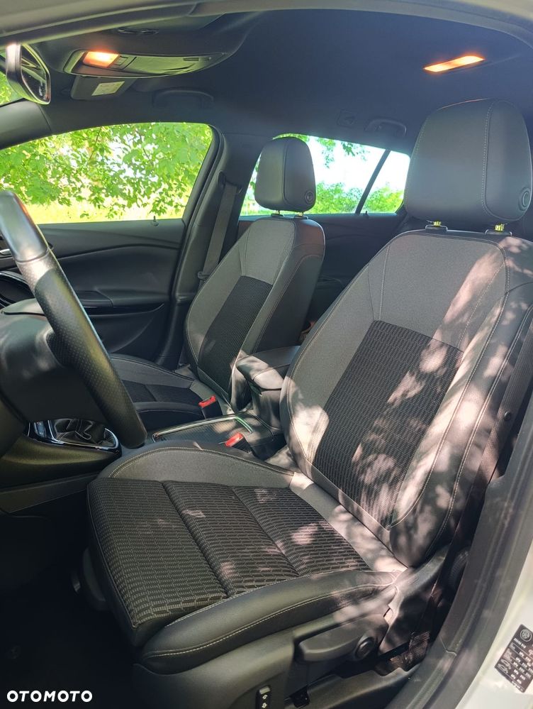 Opel Astra 1.2 Turbo Elegance - 16