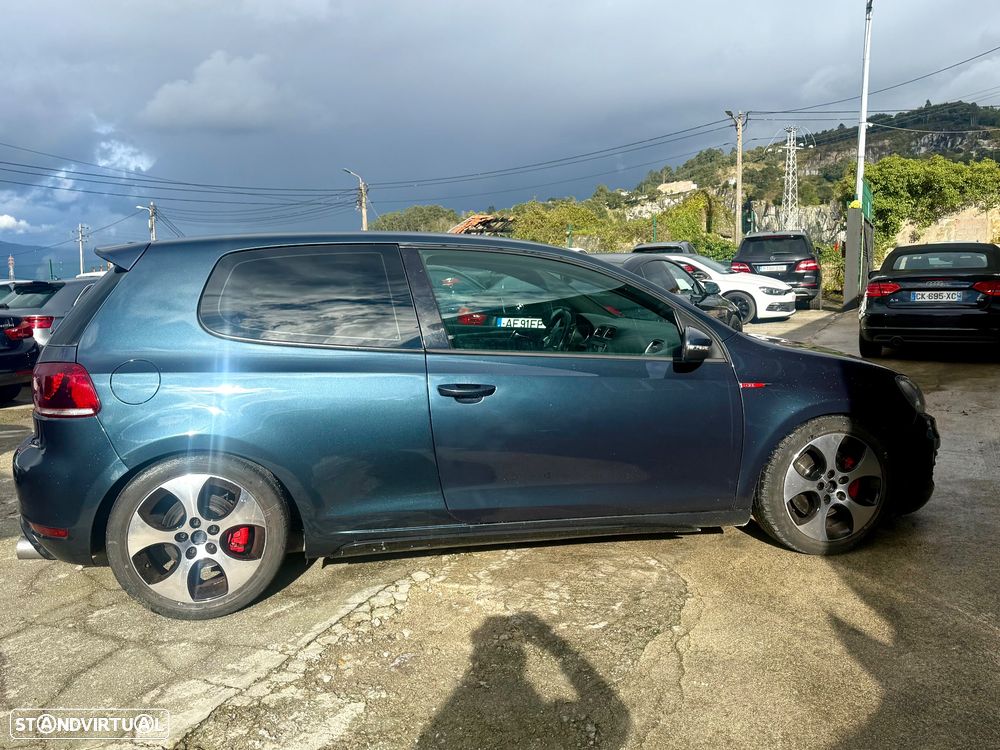 VW Golf 2.0 TSi GTI DSG - 50