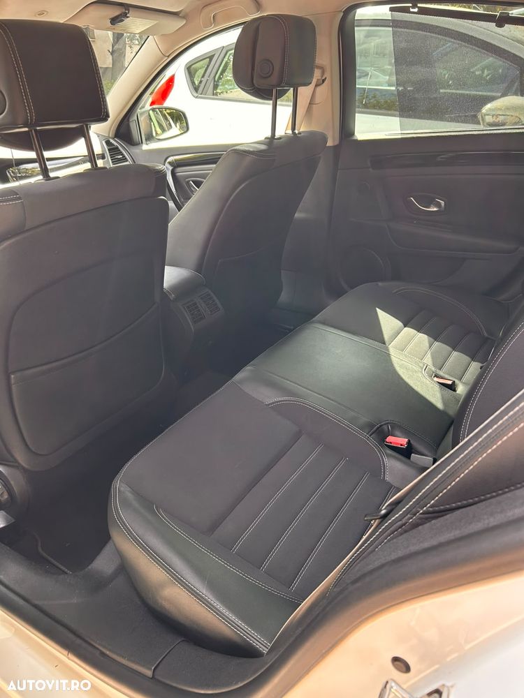 Renault Laguna dCi 175 FAP Aut. Bose Edition - 21