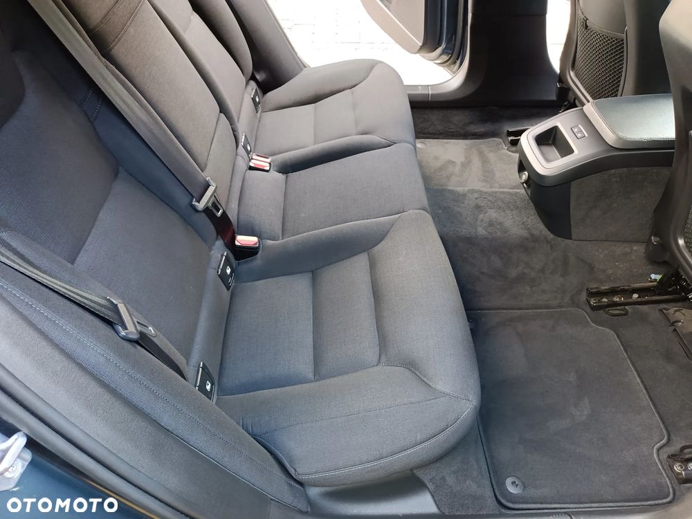 Volvo V90 D3 Geartronic - 11