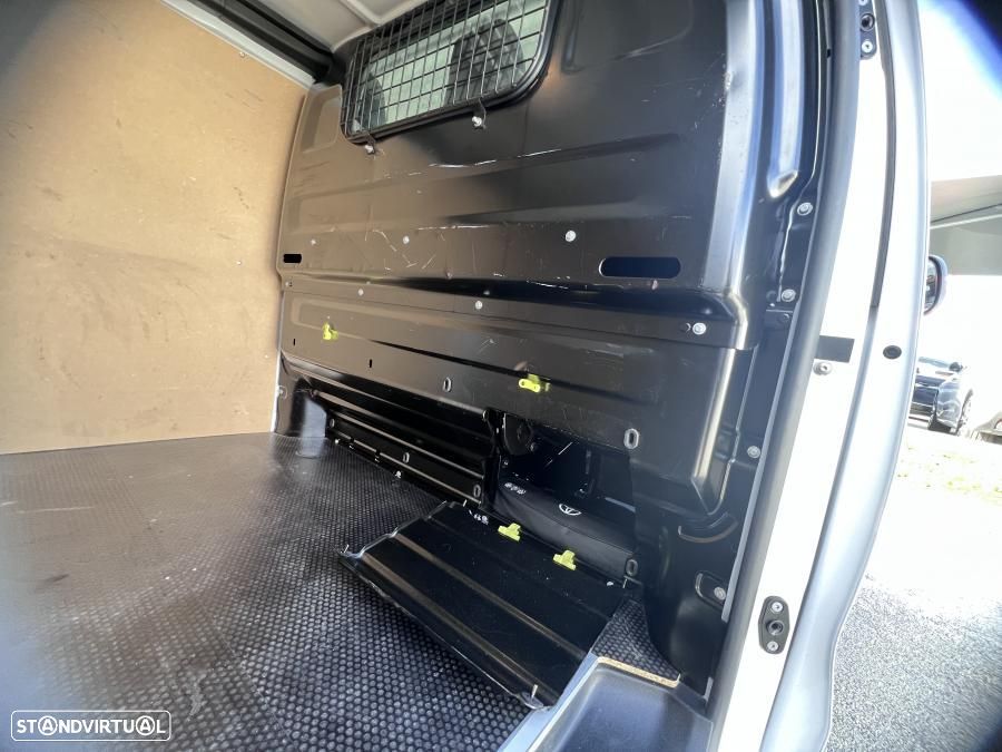 Toyota Proace L1 75KWH DYNAMIC - 37