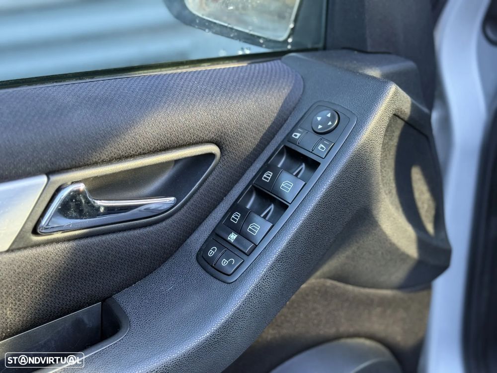 Mercedes-Benz B 200 CDI Autotronic - 15