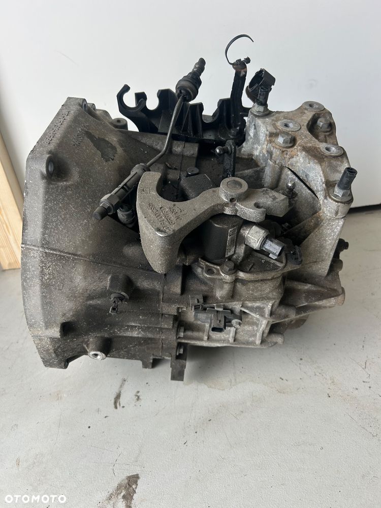 Volvo S60 V60 II 2012- skrzynia biegów manualna 1.6 D 6 bieg BG9R-7002-JCD - 6