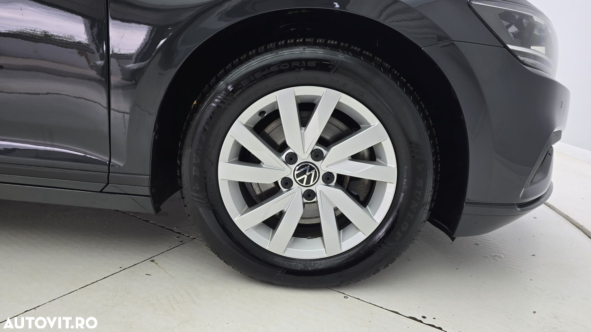 Volkswagen Passat 2.0 TDI DSG Advance - 23
