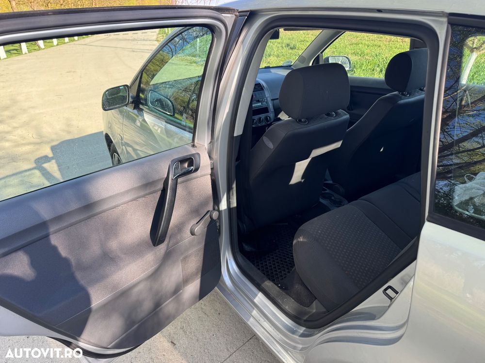 Volkswagen Polo 1.2 - 16