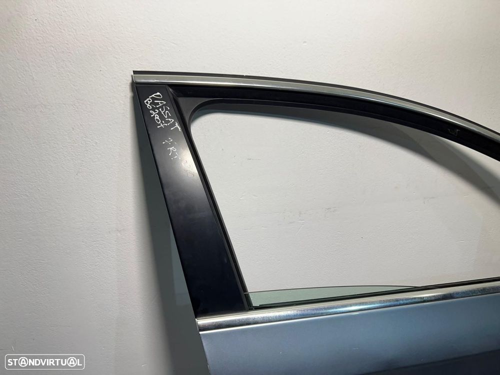 Porta Dto Frente VW PASSAT Variant (3C5) REF. 3C4831056J - 5