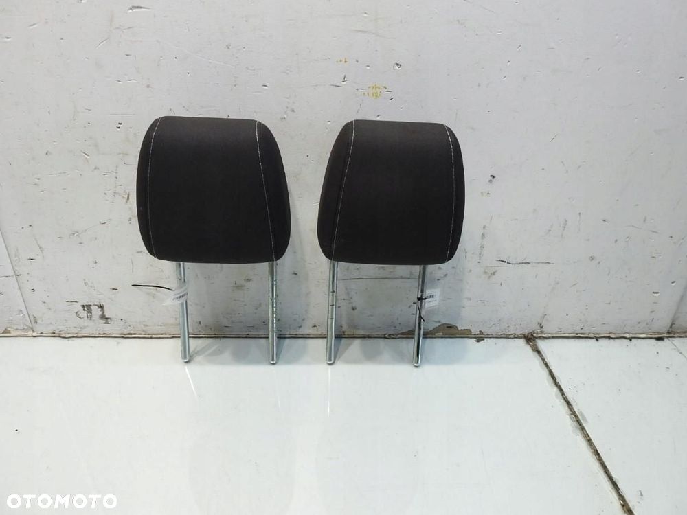 ZAGŁÓWEK PRZÓD PRZEDNI FORD FOCUS MK3 - 2