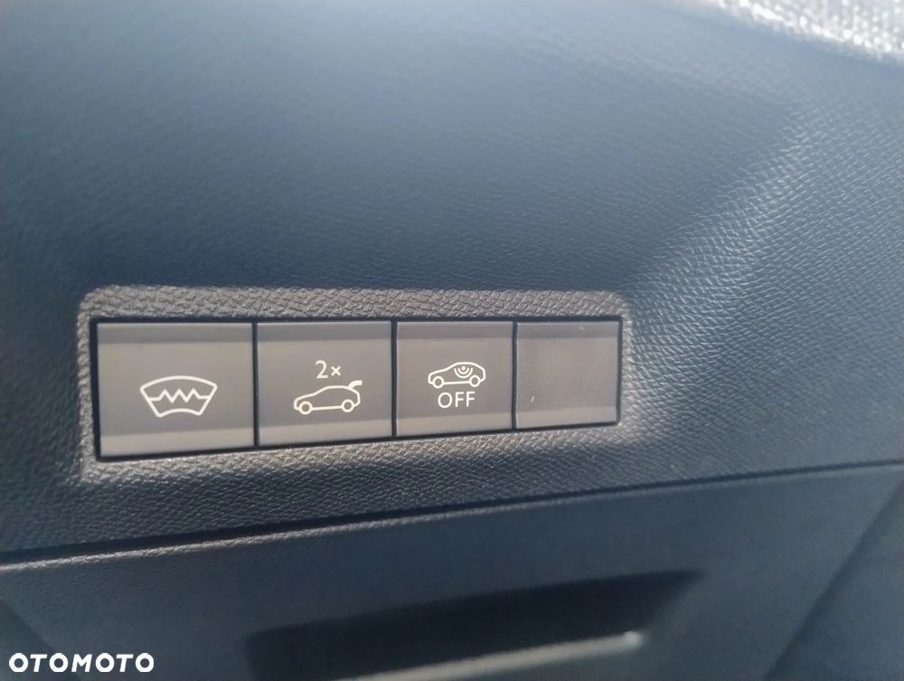 Peugeot 5008 - 22