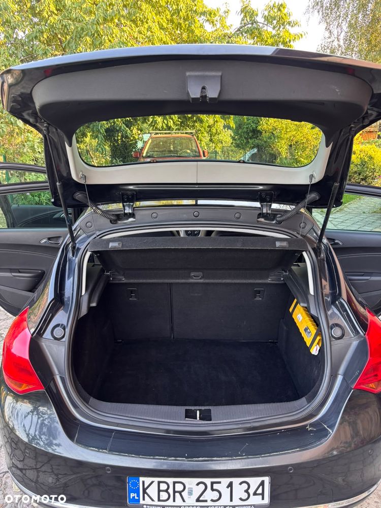 Opel Astra 1.4 - 17
