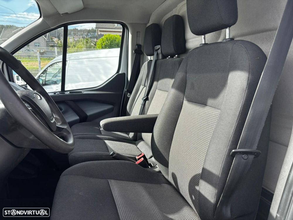 Ford Transit Custom 260L1 2.0 TDCi H1-Tecto Baixo Ambiente - 9