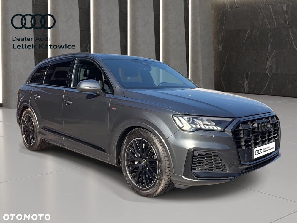 Audi Q7 55 TFSI mHEV Quattro S Line Tiptr - 1