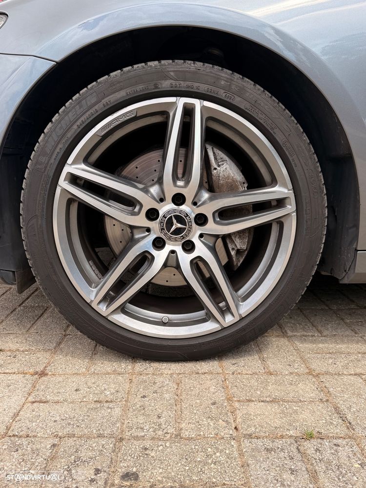 Mercedes-Benz E 220 d 9G-TRONIC AMG Line - 9